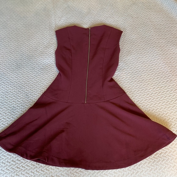 H&M Sleeveless Day Dress - Picture 4 of 5